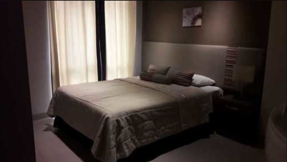 Deluxe Room, 1 Queen Bed, Non Smoking, Private Bathroom photo 1