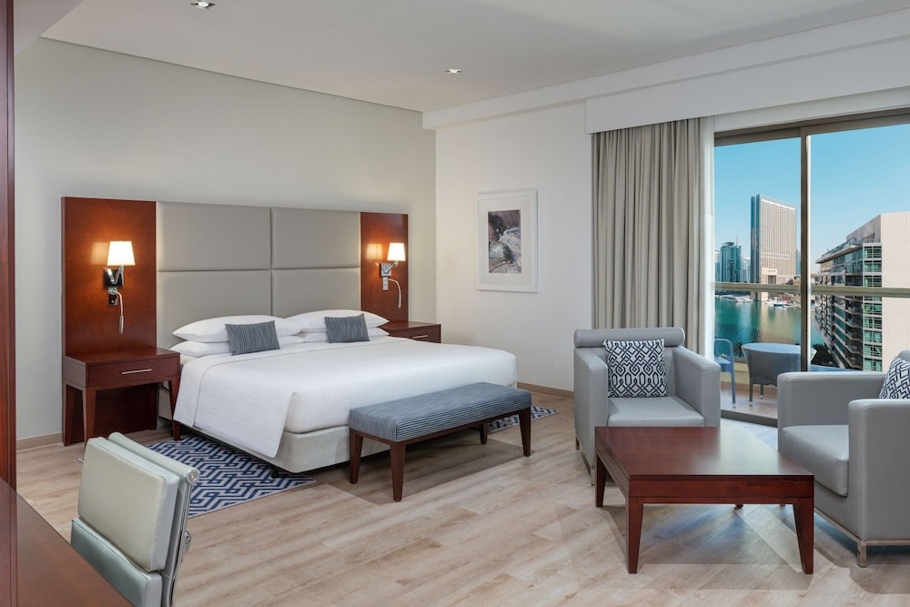 Deluxe Room, 1 King Bed, Partial Sea View
