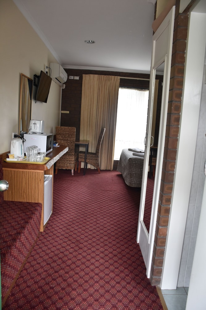 Comfort Single Room, Multiple Beds, Garden View photo 2