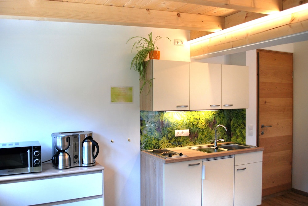 Comfort Studio, 2 Bedrooms, Mountain View (Plus Cleaning Fee 40 Eur) photo 2