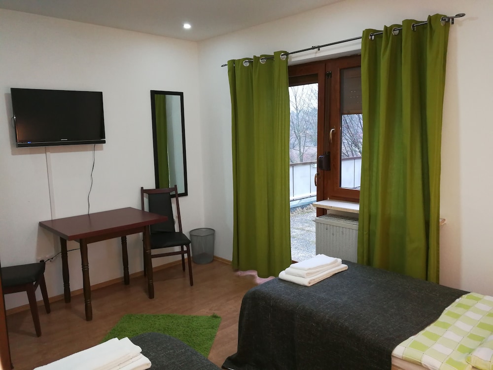 Standard Double Room photo 3