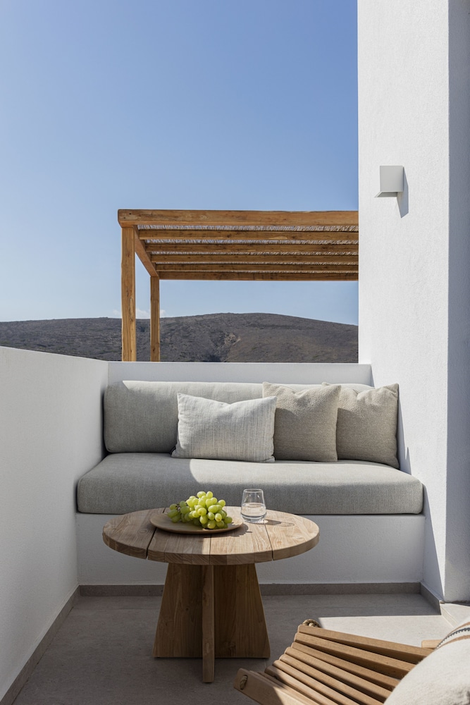 House of Light with Plunge Pool - Photo 2