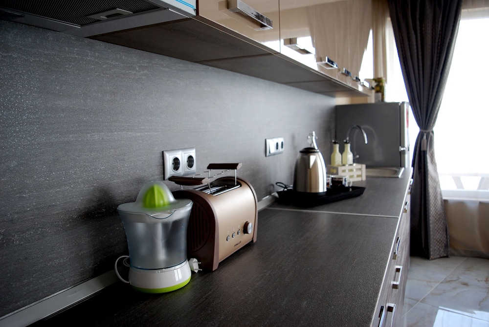 Studio (Ground Floor) photo 3