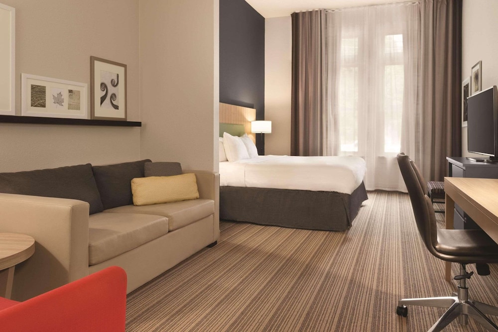 Studio Suite, 1 King Bed, Accessible, Non Smoking - Photo 1