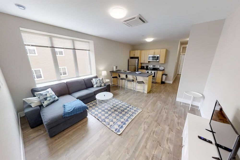 Apartment photo 1