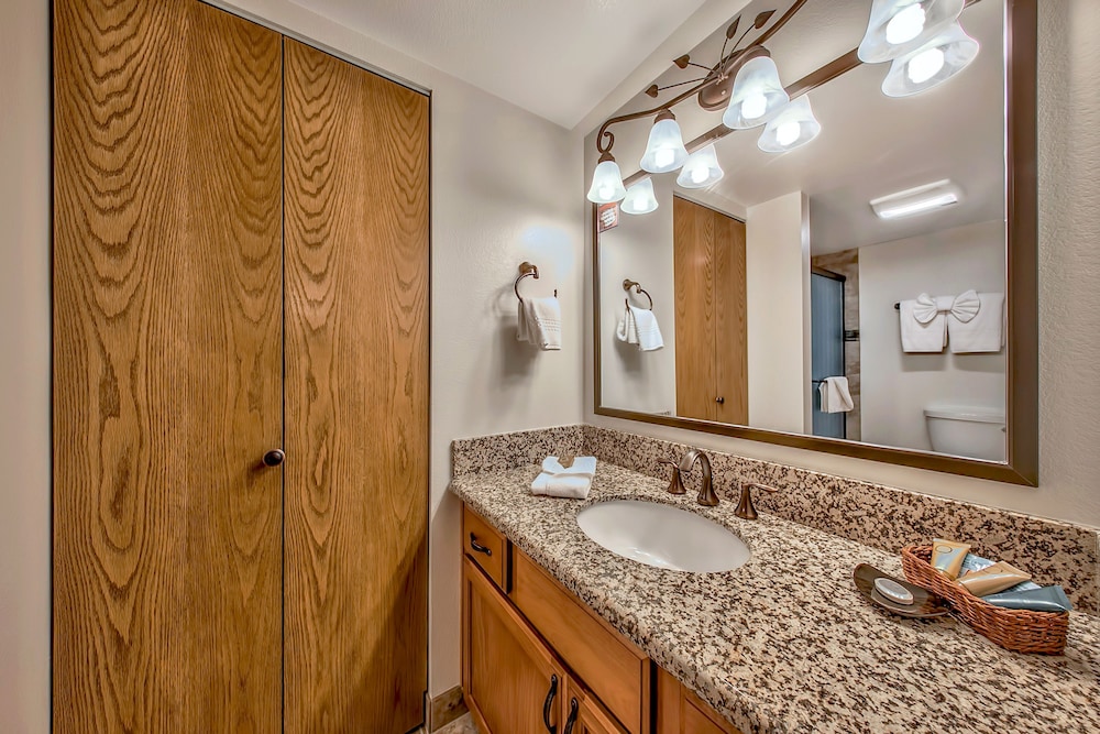 Townhouse - Photo 8