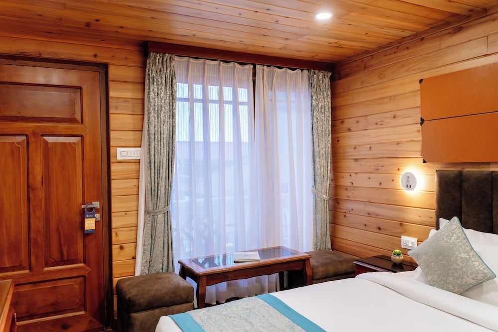 Deluxe Room - Photo 4