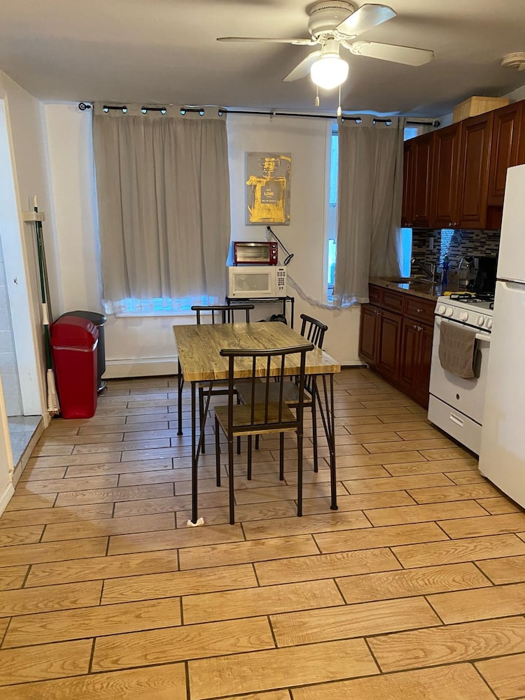 Apartment photo 3