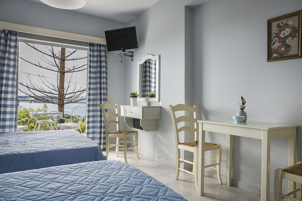 Standard Studio, Sea View (for 3)