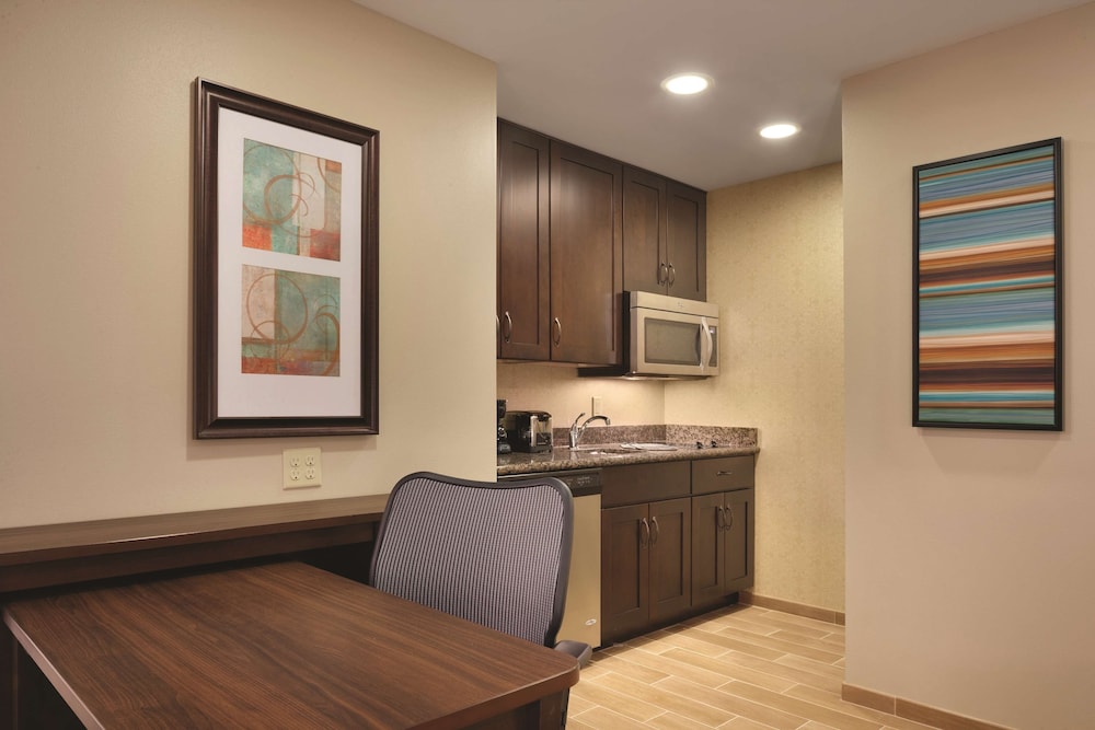 Suite, Multiple Beds, Accessible photo 3