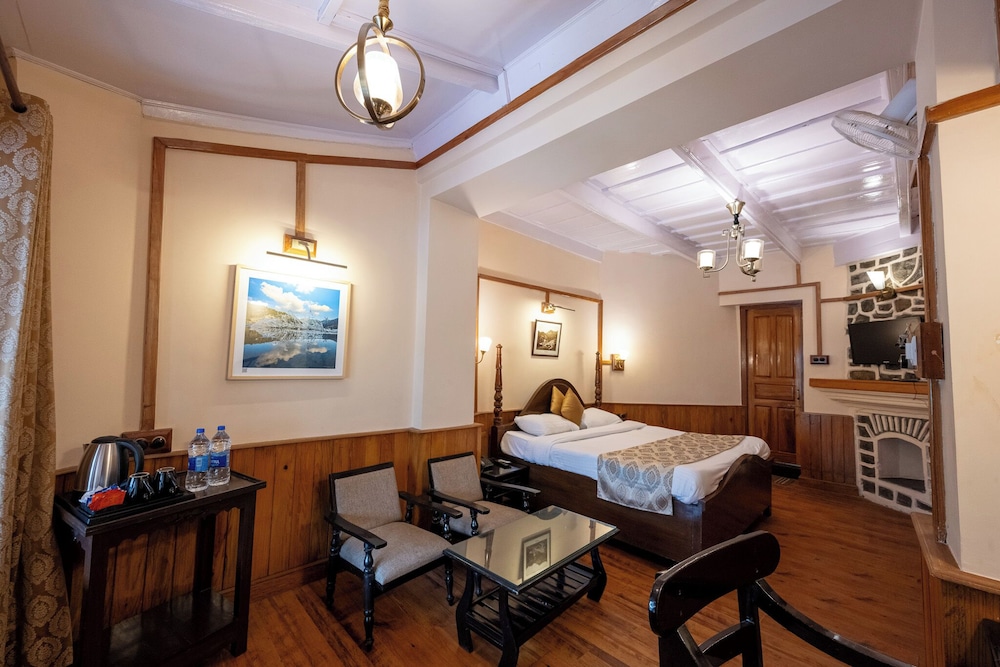 Suite (Heritage) - Photo 15