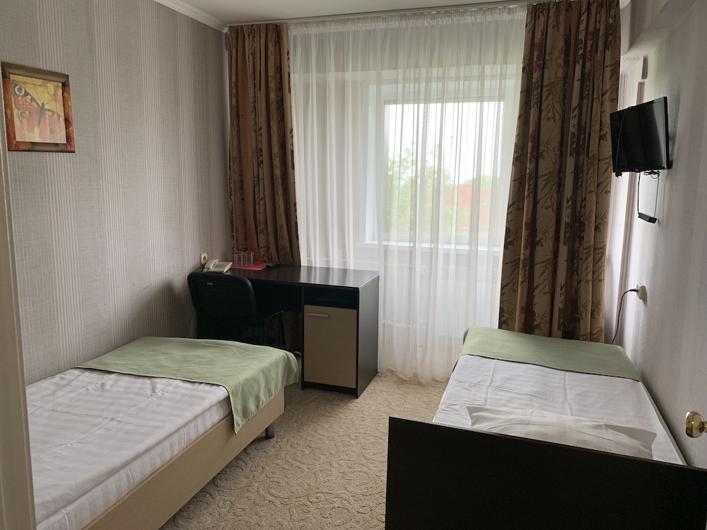 Standard Twin Room photo 3
