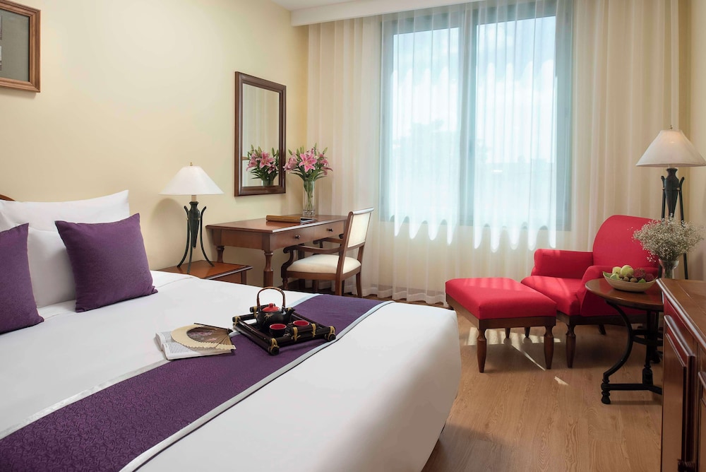 Deluxe Room - Photo 6