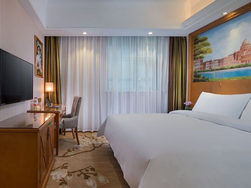 Classic Single Room