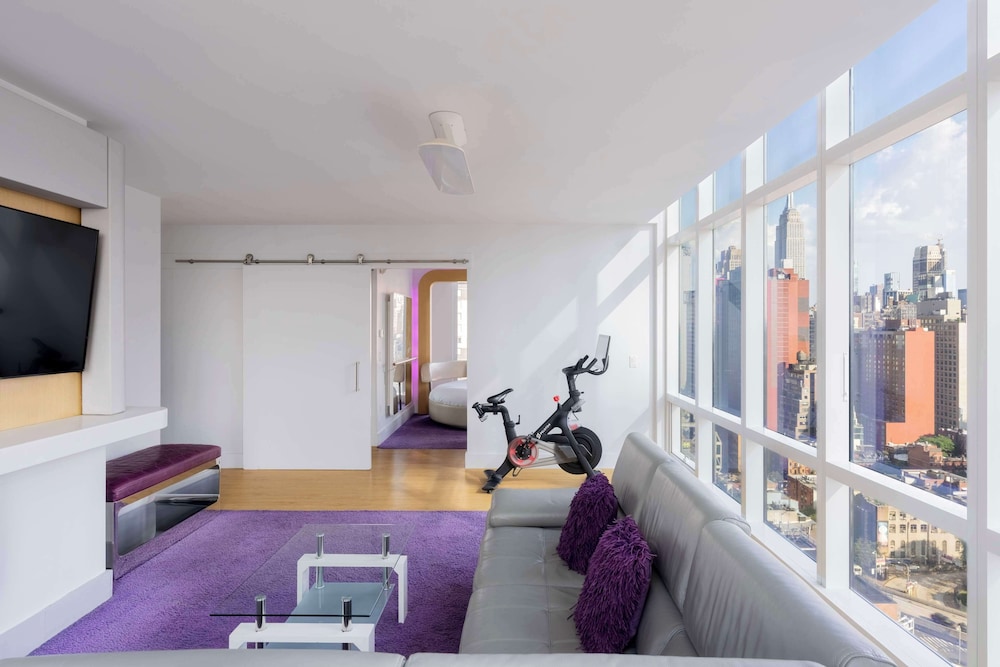 Penthouse, 1 King Bed (VIP)