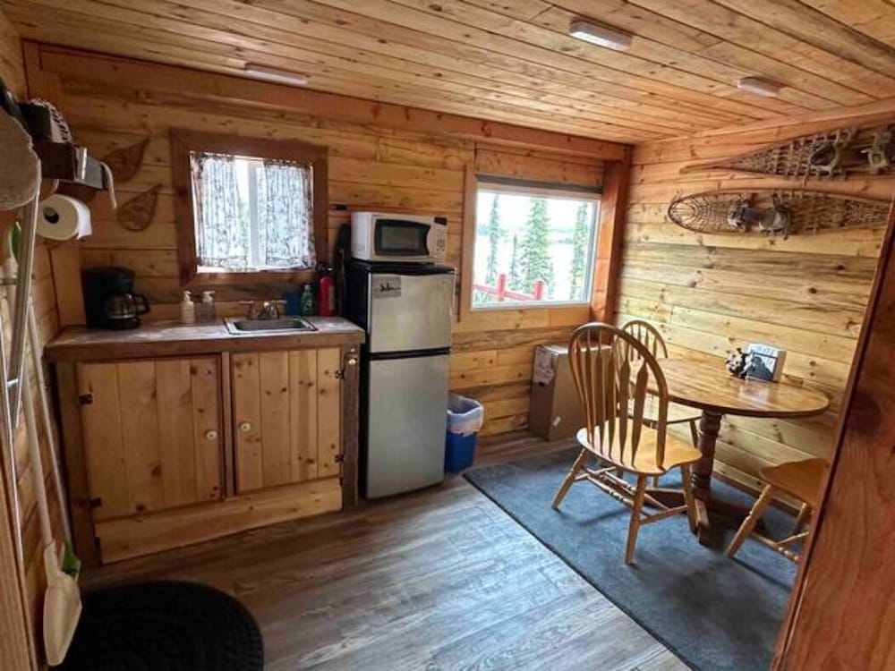 Signature Cabin photo 3