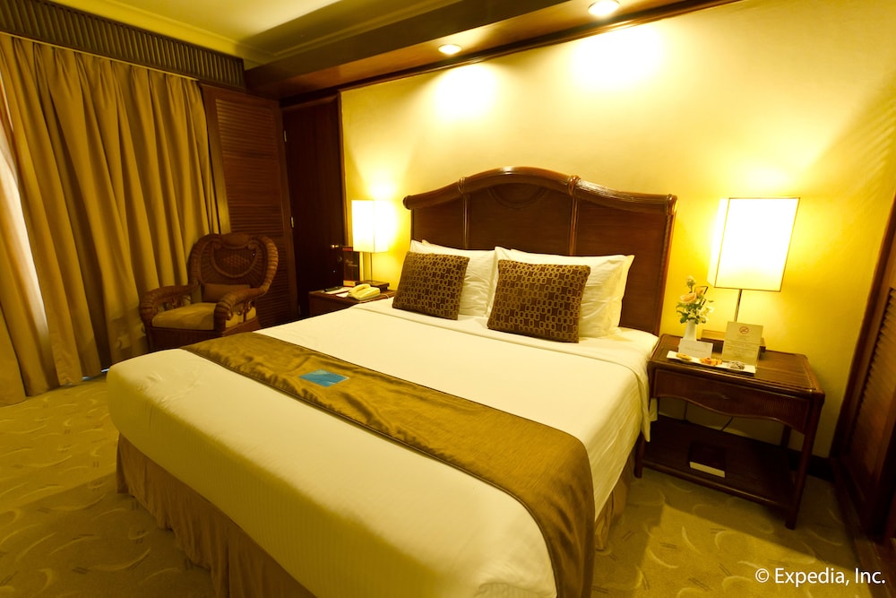 Executive Suite photo 2