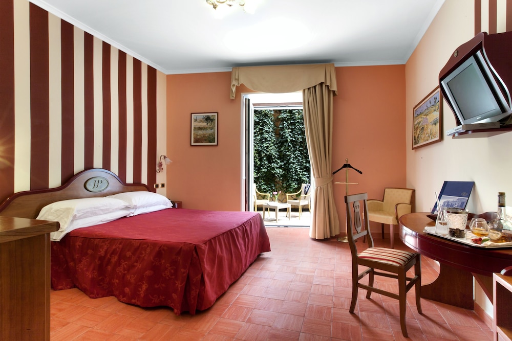 Superior Triple Room, Balcony, Sea View - Photo 5