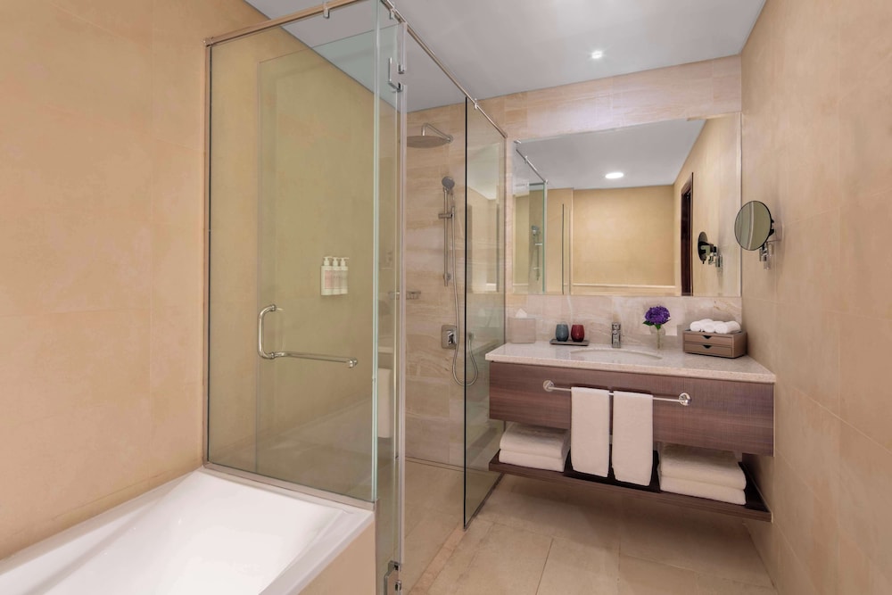 Superior Apartment, 2 Bedrooms, City View thumbnail 5