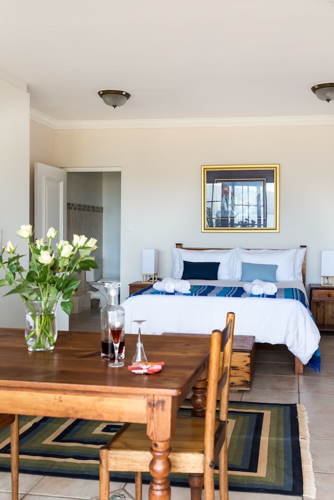 Classic Double Room, 1 Bedroom, Kitchen, Lagoon View photo 2