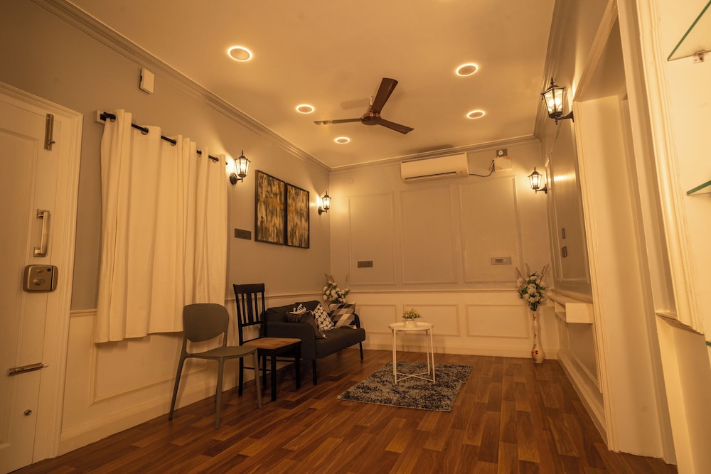Luxury Villa photo 3