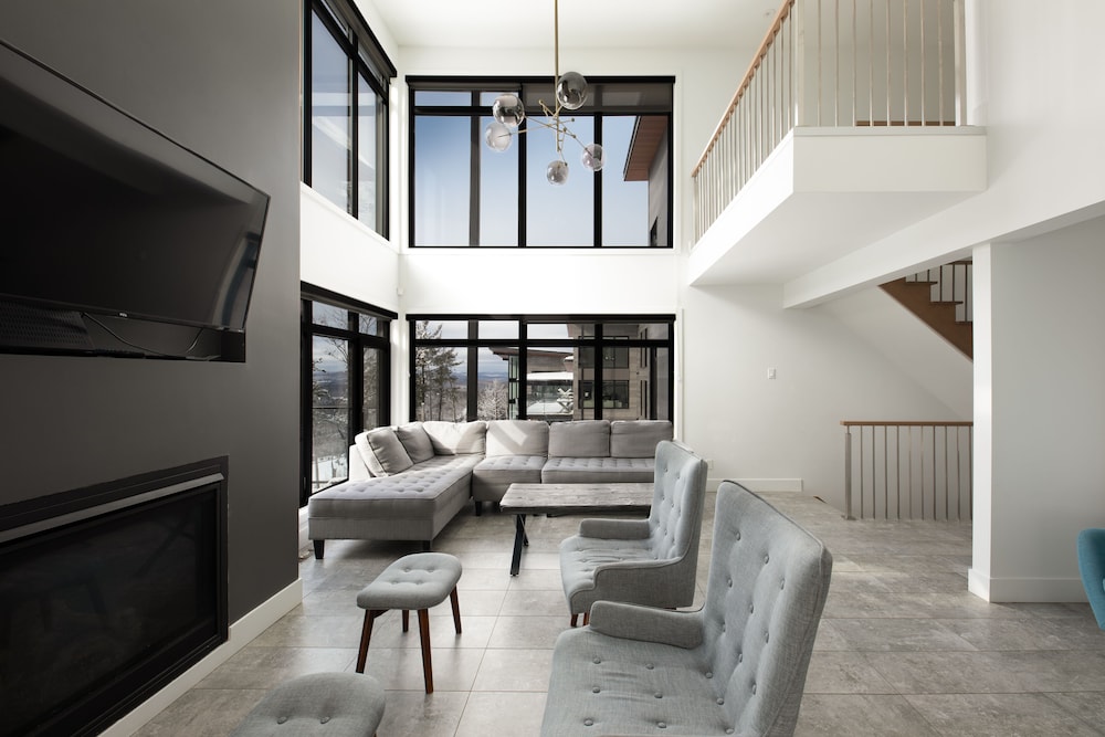 Deluxe Chalet photo 1