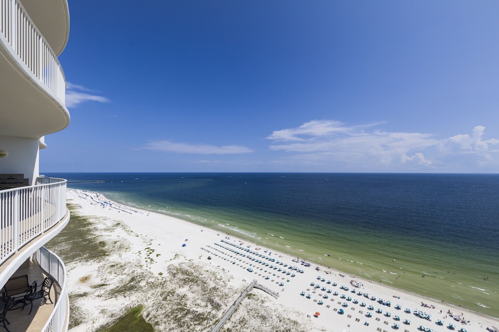 Exclusive Condo, 3 Bedrooms, Balcony, Ocean View photo 2