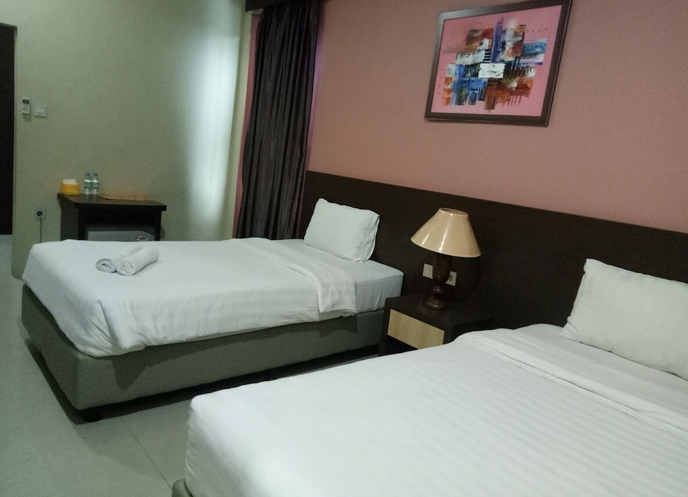 Deluxe Twin Room - Photo 5