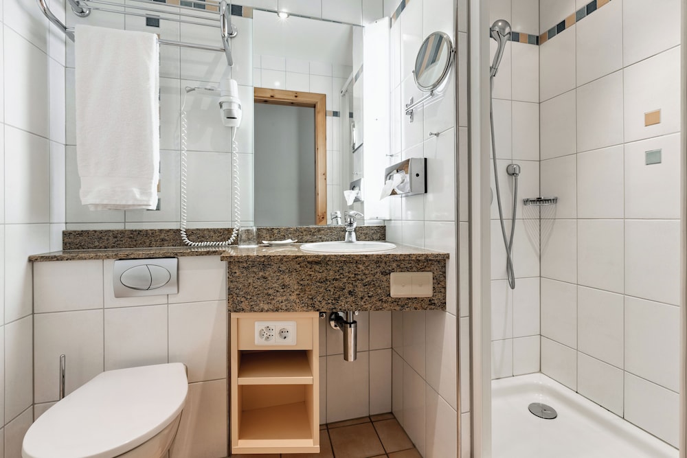 Single Room photo 3
