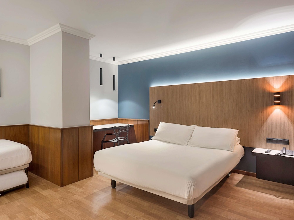 Standard Room, 1 Double Bed with Sofa bed