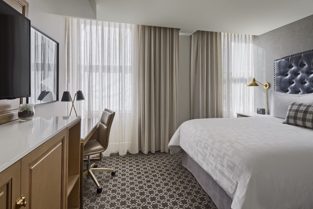 Standard Room, 1 Queen Bed - Photo 1