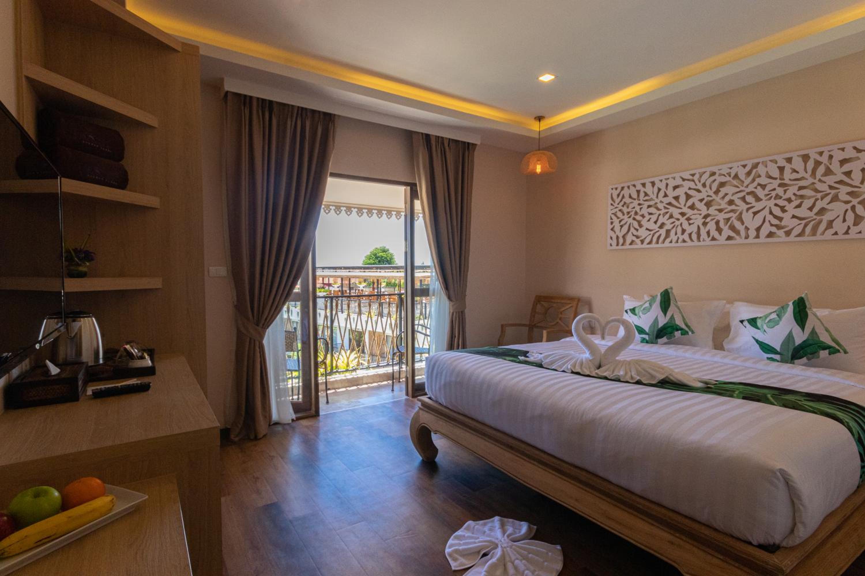 Superior Double Room With Sea View - Photo 3