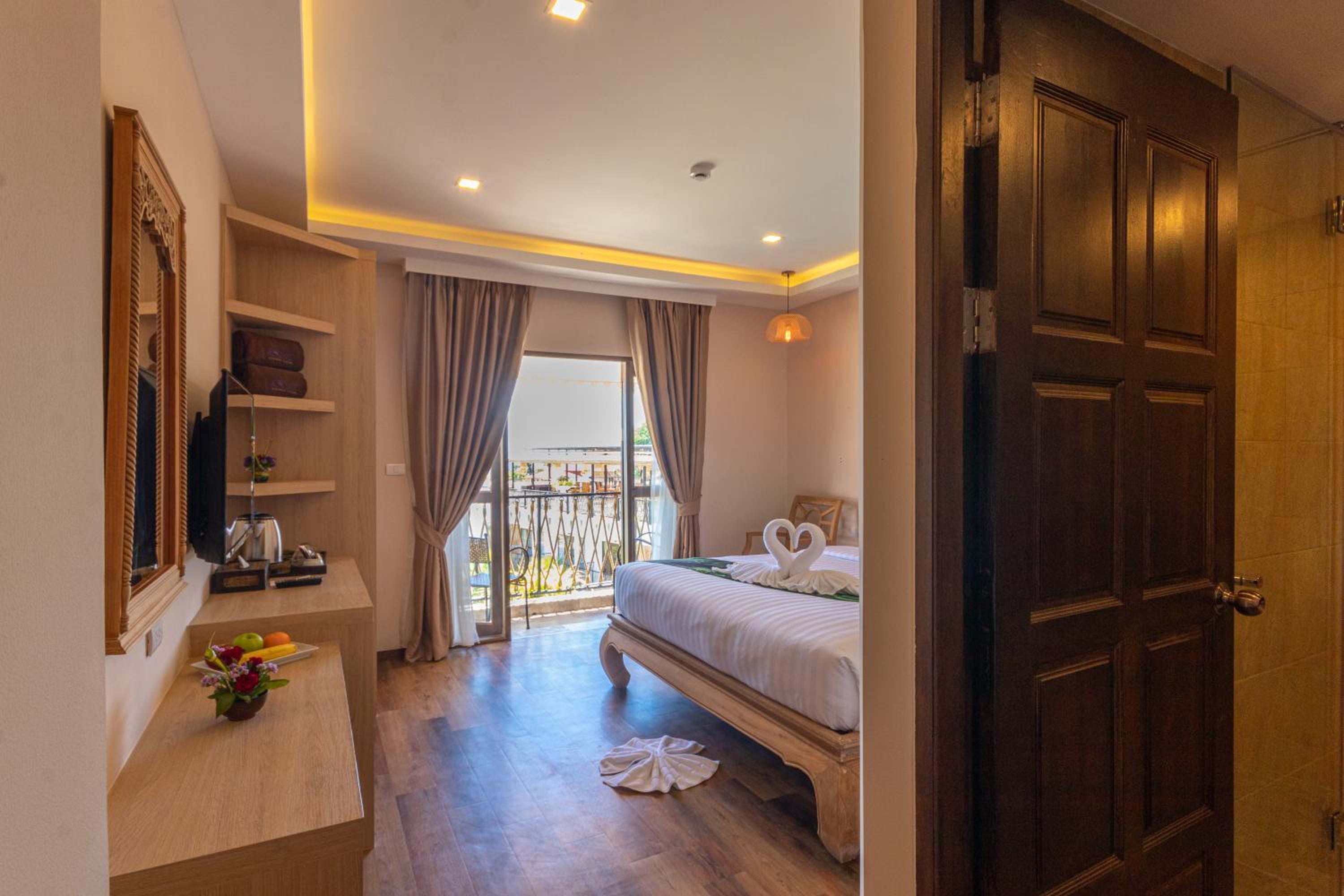 Superior Double Room With Sea View - Photo 5
