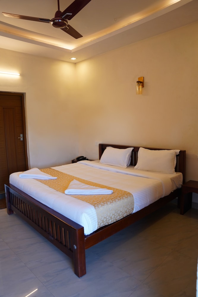 Deluxe Double Room, Balcony, Mountain View