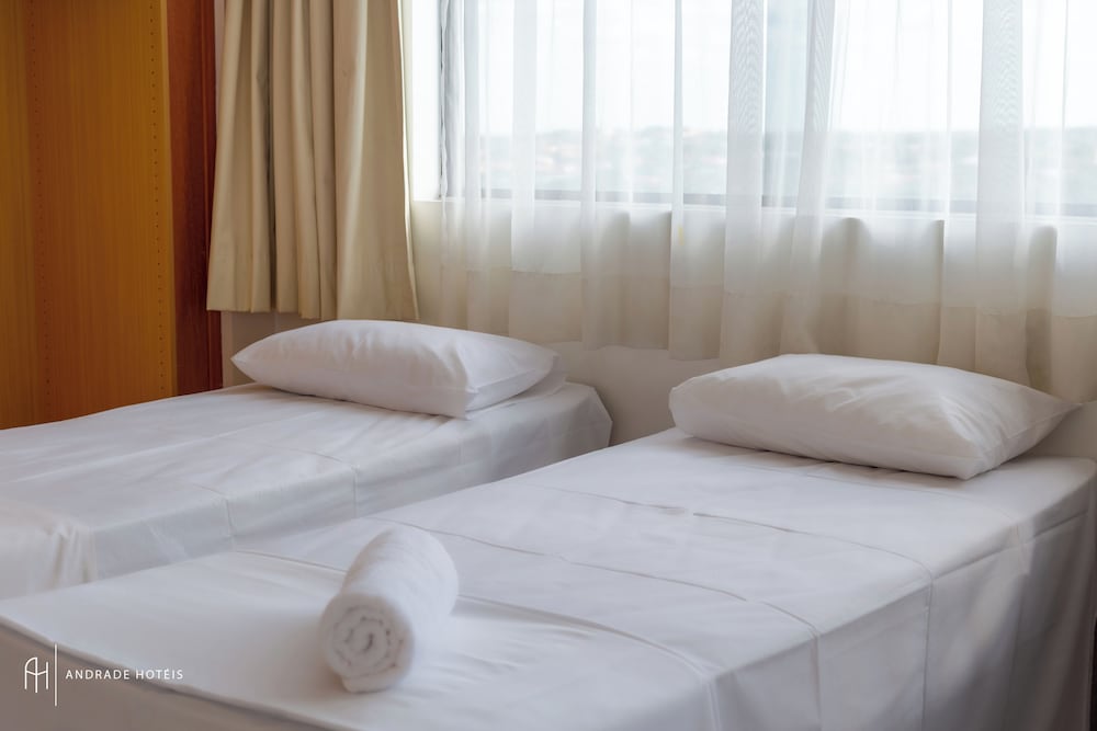 Standard Twin Room - Photo 4