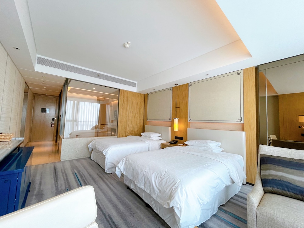 Room, 2 Twin Beds, City View photo 2