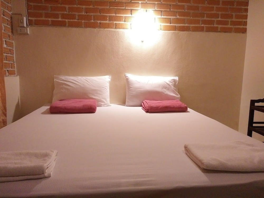 Double Room, 1 King Bed photo 1