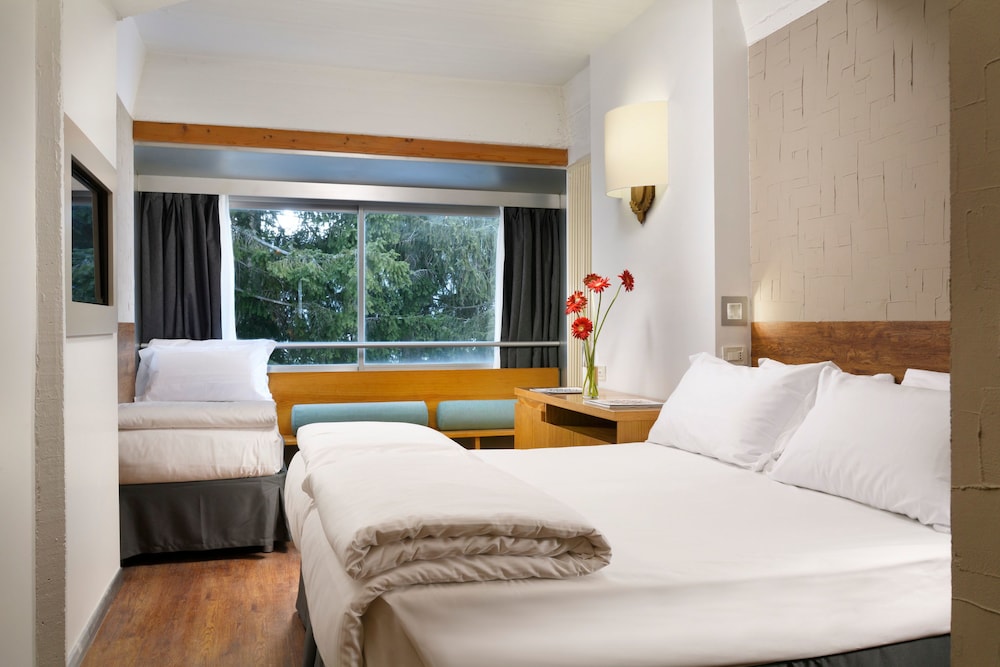 Classic Triple Room (3 adults) photo 2