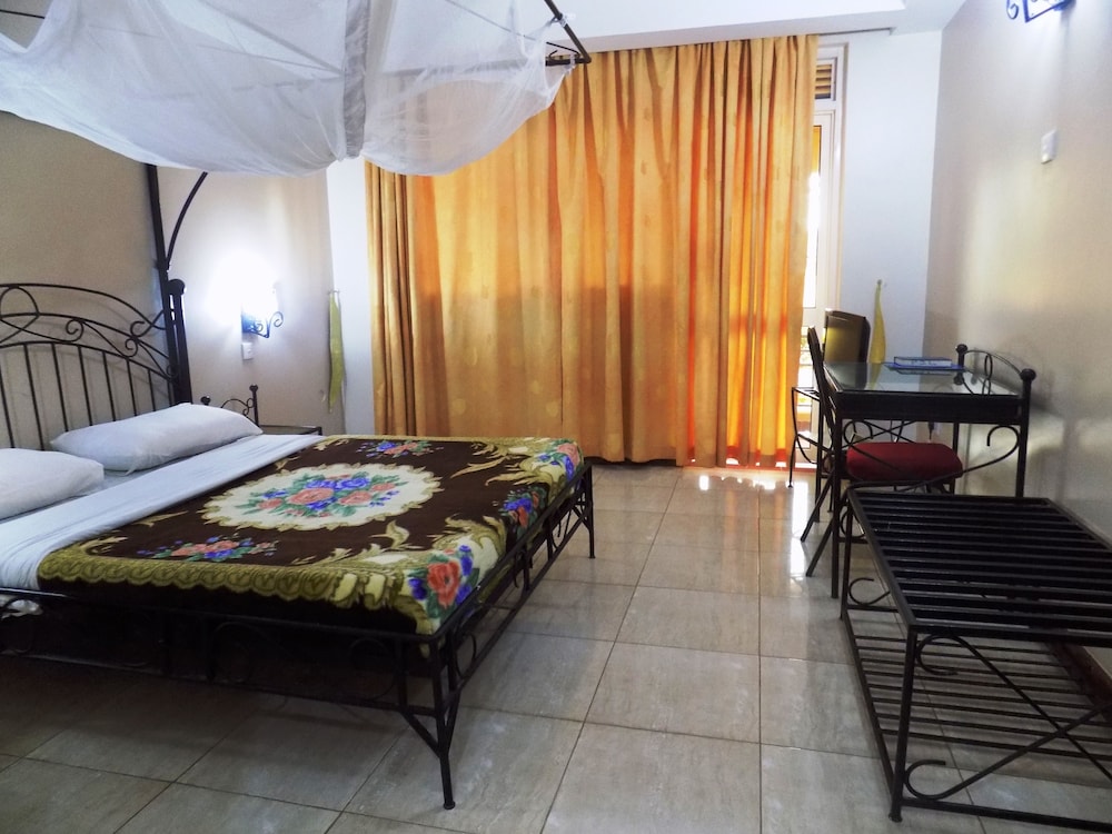 Double Room (New Wing)