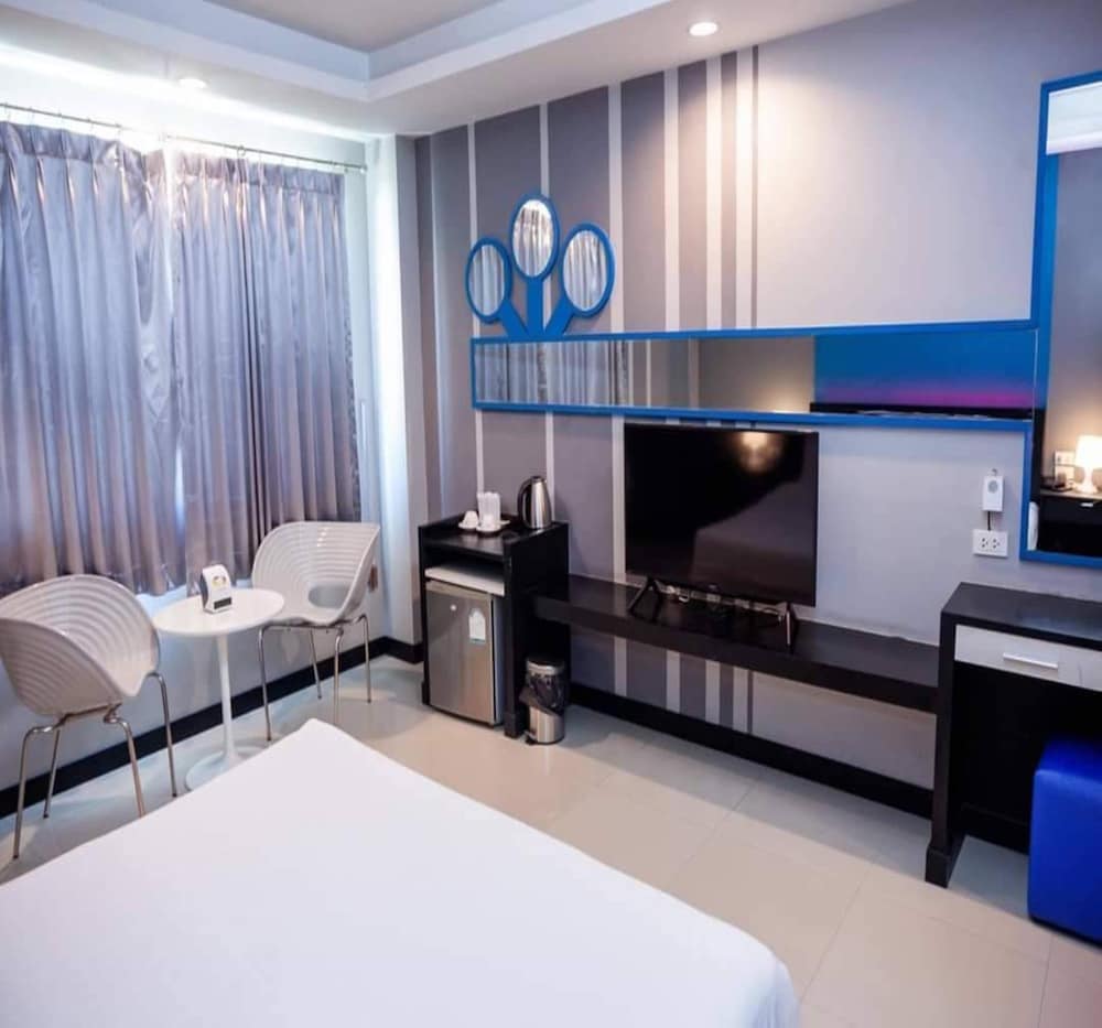 Deluxe Double Room photo 3