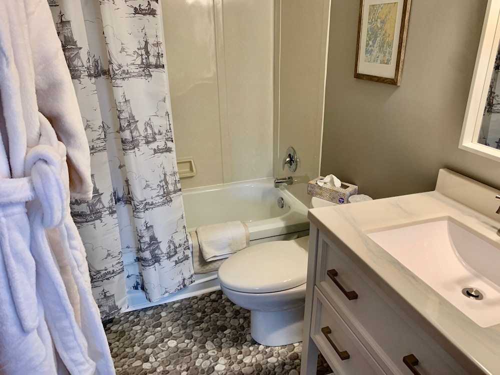 Executive Room, 2 Double Beds, Balcony, Beach View (202) photo 3