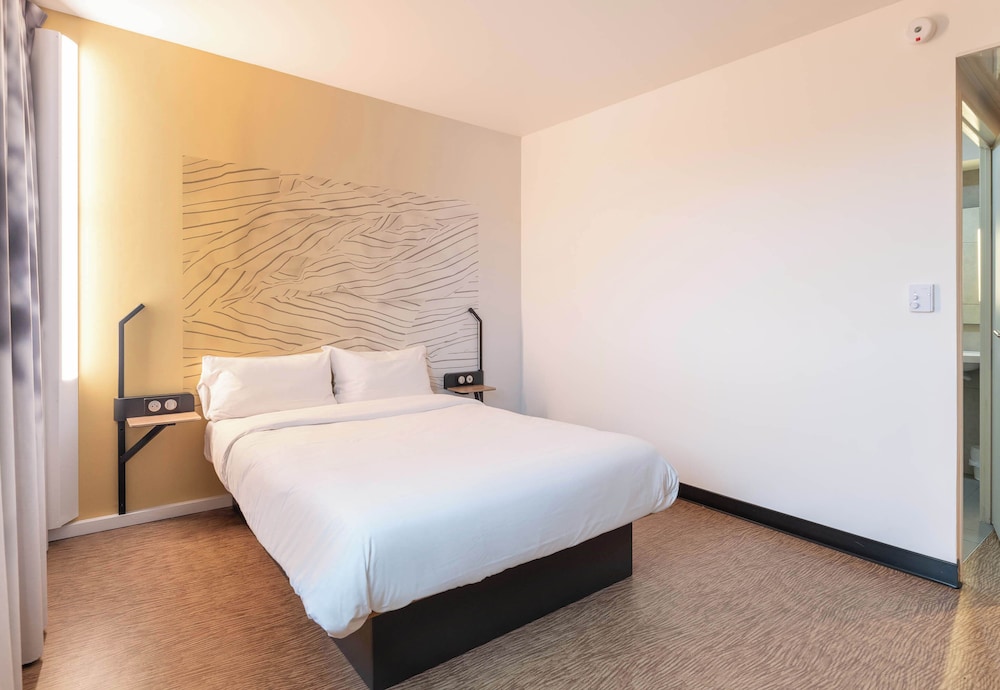 Double Room, Mobility Accessible, Non Smoking photo 1