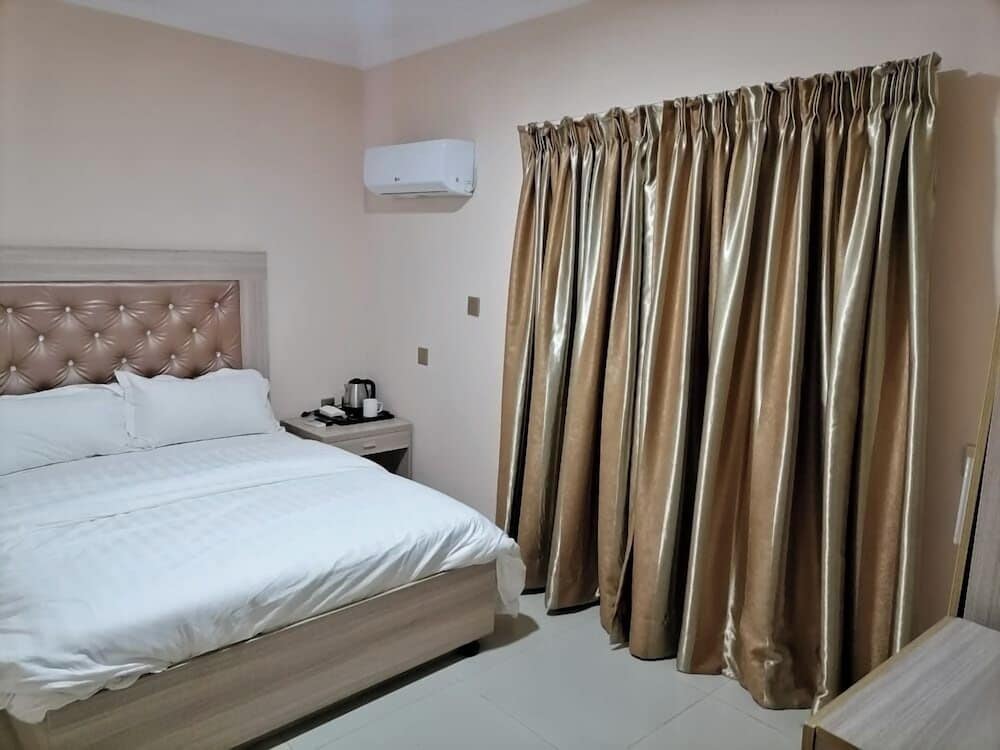 Executive Room photo 2