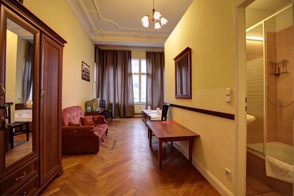 Triple Room photo 2