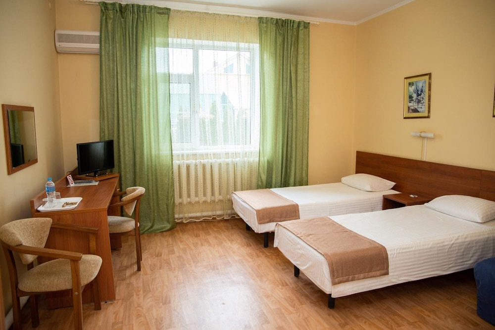 Double or Twin Room ((Extra bed)) photo 1