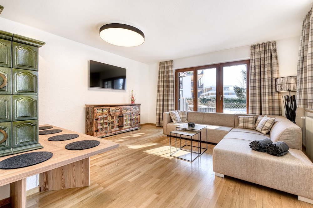 Garden Apartment (incl. Cleaning Fee, City Tax & Laundry Package)