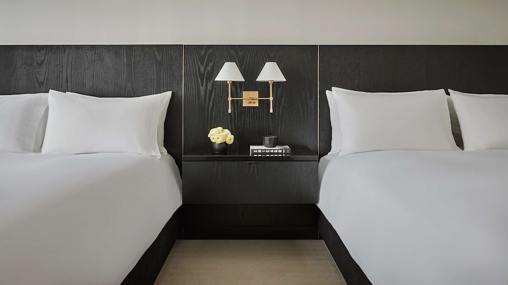 Room, 2 Queen Beds - Photo 2