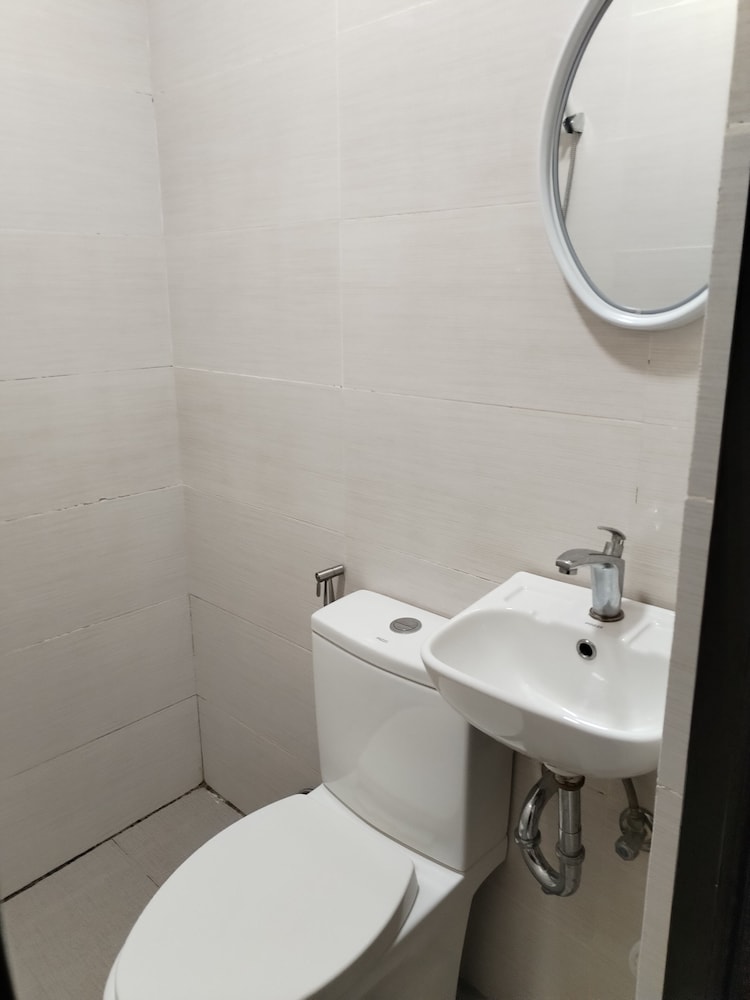 Basic Quadruple Room - Photo 5