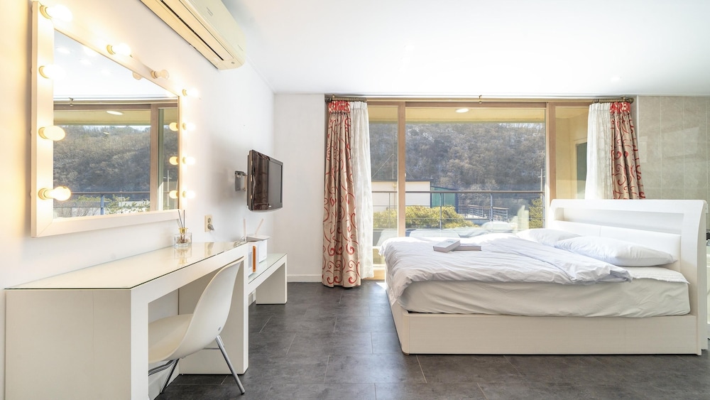 Basic Room, 1 Bedroom (A-202호(SPA)) - Photo 4