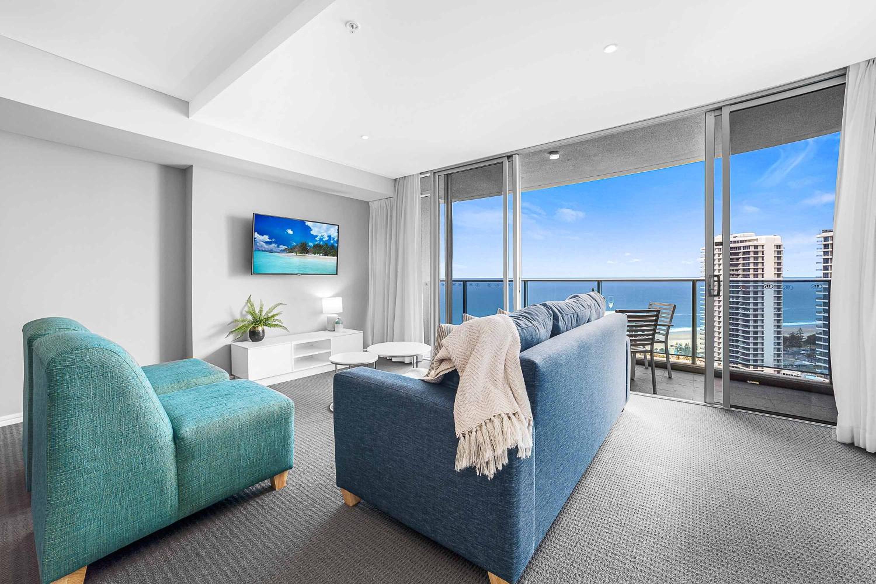 Two-Bedroom, Two Bathroom Level 21 Ocean View  photo 1
